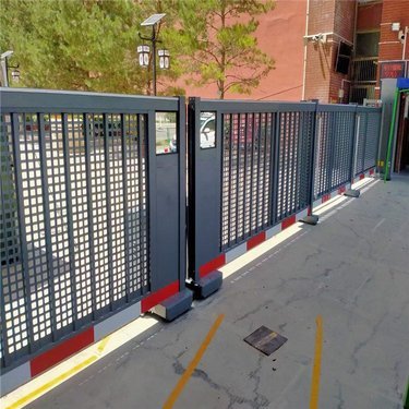 無軌懸浮門與智能工業(yè)門 價(jià)格解析與選購指南